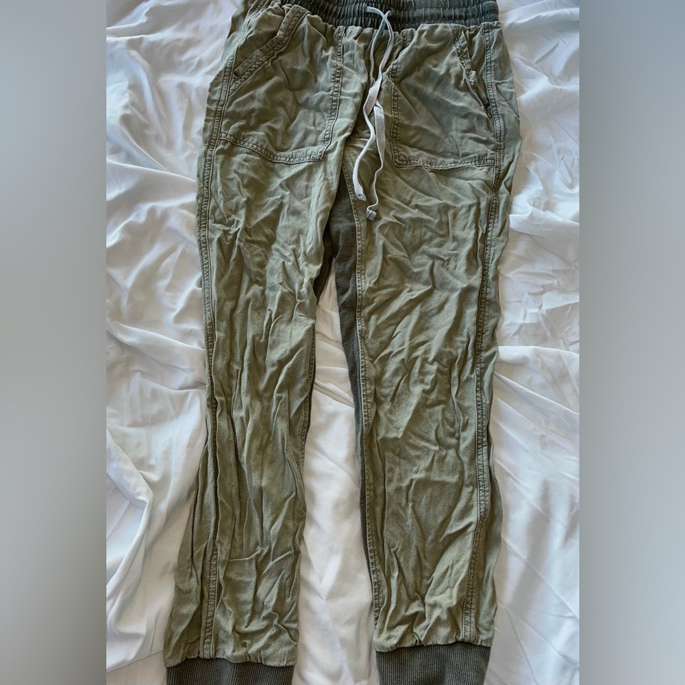 Women’s army green jogger pants